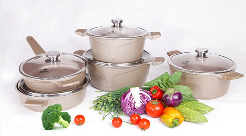 Bộ nồi chảo Elmich Vitaplus Perla mang vẻ ngoài chắc chắn, cứng cáp và bền bỉ