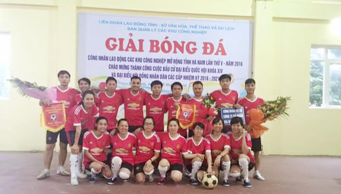 bong-da-01-3 Elmich tham gia giải bóng đá công nhân lao động