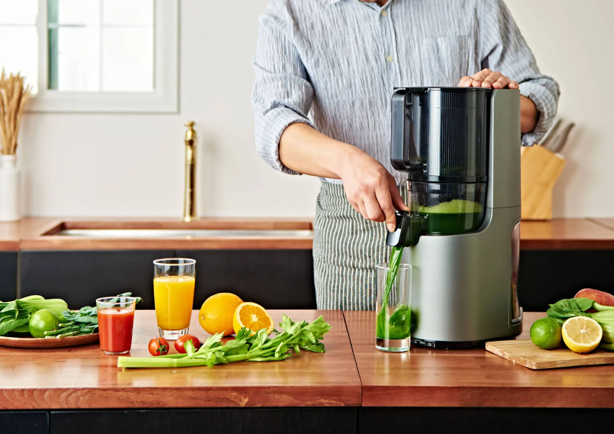 Cách vệ sinh máy ép chậm với 7 bước đơn giản