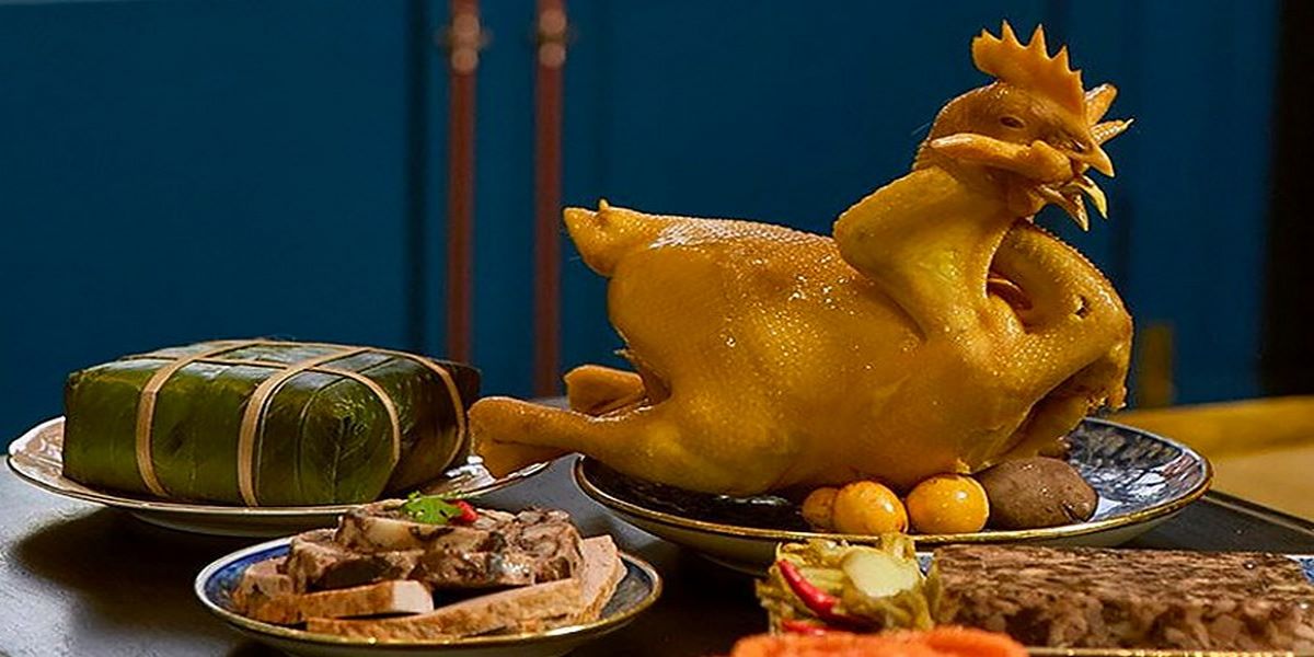 Cách luộc gà cúng giao thừa vừa đẹp vừa không bị nứt